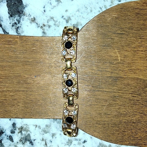 Goldtone Bracelet with Rhinestones - Picture 1 of 6